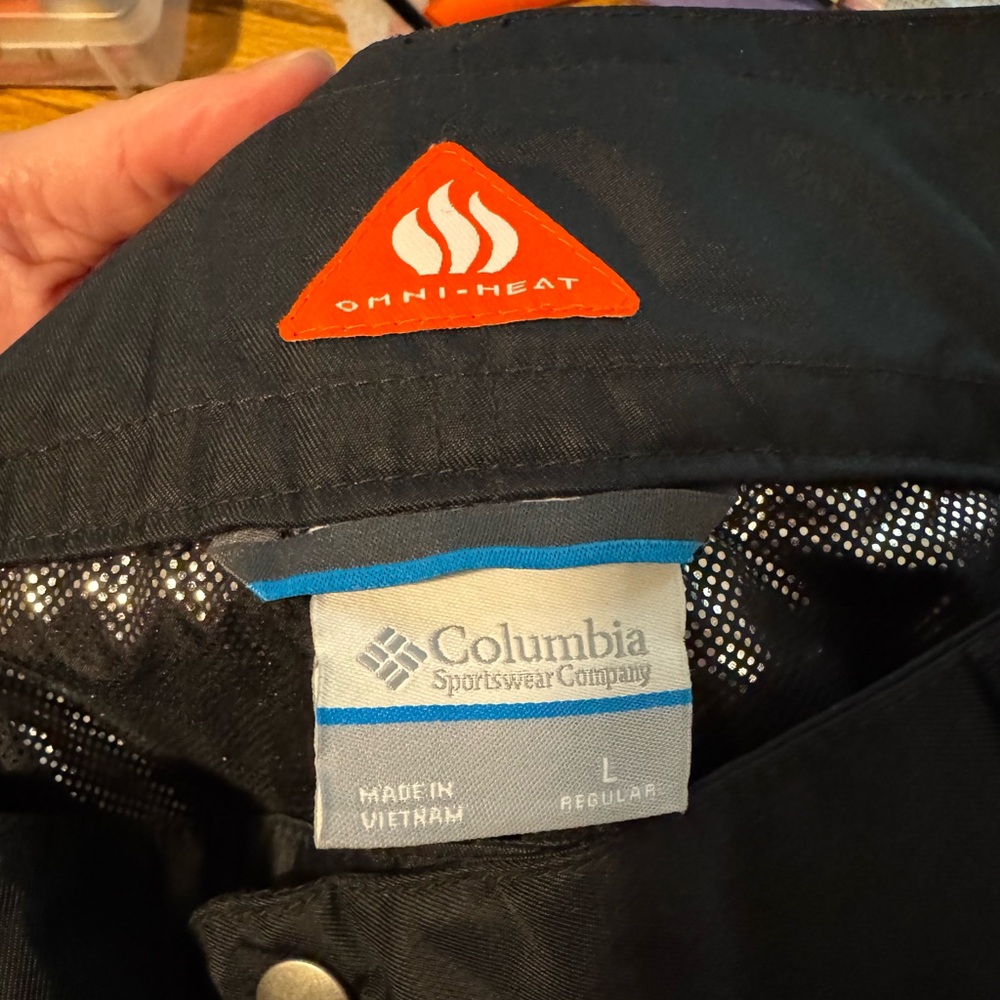 Columbia Omni-Heat Black Snowpants - Picture 2 of 2